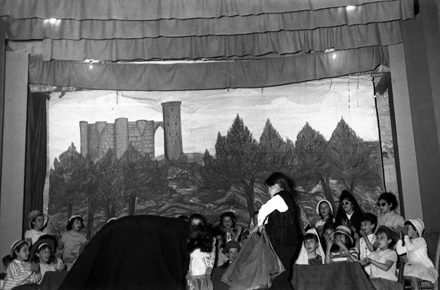 Festival infantil. Any 1960. Festival.