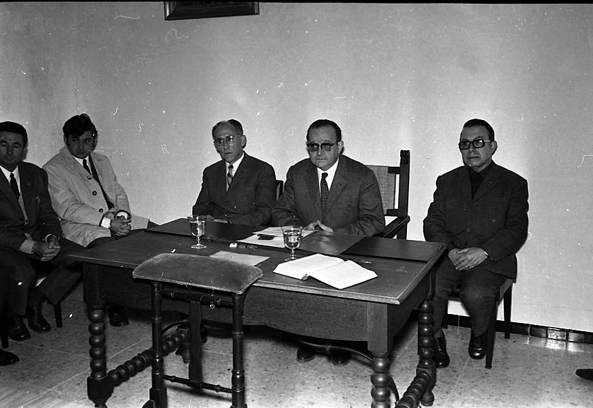 Sociedad. Nombramiento de Antoni Cañellas Seguí como alcalde de Algaida. Febrero 1971.